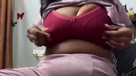 simran online show from November 2025 03:05:01 AM
