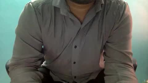 Snapshot of desiguylund chatting on February 2026 11:09:02 AM desiguylund online show from February 2026 11:09:02 AM