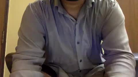 desiguylund online show from June 2026 06:20:02 PM