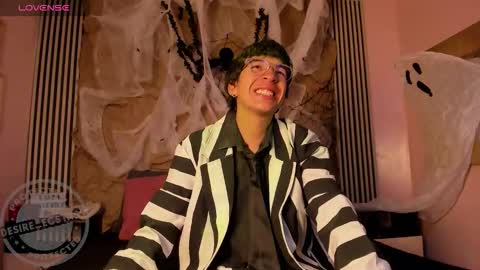 Snapshot of desire_ecstasy chatting on October 2025 01:34:02 PM desire_ecstasy online show from October 2025 01:34:02 PM