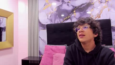 Snapshot of desire_ecstasy chatting on January 2026 06:11:02 PM desire_ecstasy online show from January 2026 06:11:02 PM