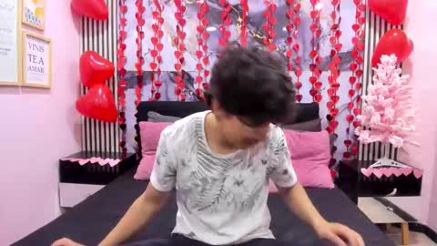 Snapshot of desire_ecstasy chatting on February 2026 03:24:02 AM desire_ecstasy online show from February 2026 03:24:02 AM