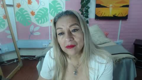 VALERIA online show from September 2025 03:35:02 PM