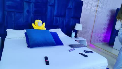 Snapshot of desire_sara chatting on February 2026 11:37:02 AM Sara Desire online show from February 2026 11:37:02 AM