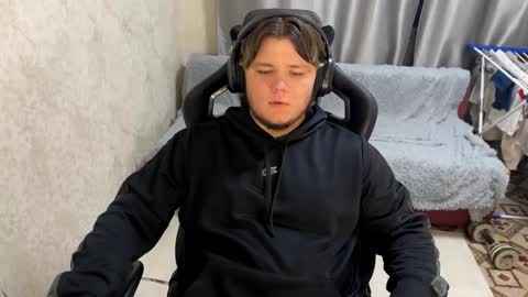 Snapshot of desiredude9 chatting on September 2025 07:02:02 PM desiredude9 online show from September 2025 07:02:02 PM