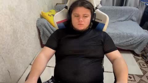 Snapshot of desiredude9 chatting on October 2025 06:06:01 PM desiredude9 online show from October 2025 06:06:01 PM