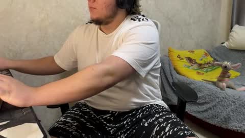 Snapshot of desiredude9 chatting on October 2025 06:16:01 PM desiredude9 online show from October 2025 06:16:01 PM