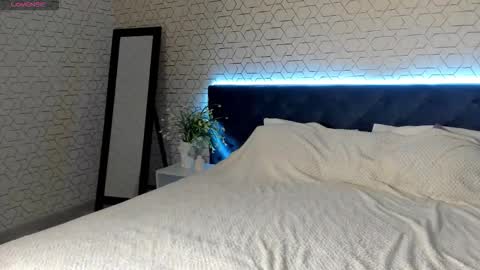 Snapshot of desiree_doll chatting on February 2026 01:10:02 AM Gill online show from February 2026 01:10:02 AM