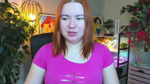 LAYLA online show from December 2025 07:23:01 AM