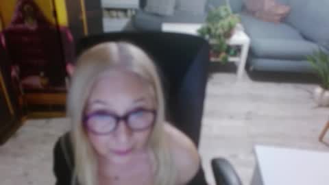 S O F I A online show from February 2026 04:34:02 PM