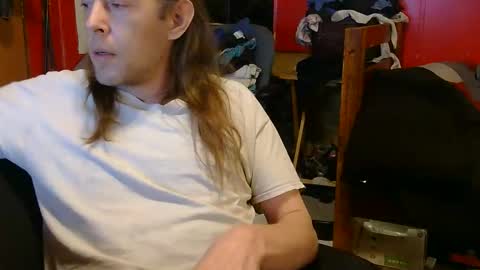 Snapshot of desolation2012 chatting on April 2026 09:50:01 AM desolation2012 online show from April 2026 09:50:01 AM