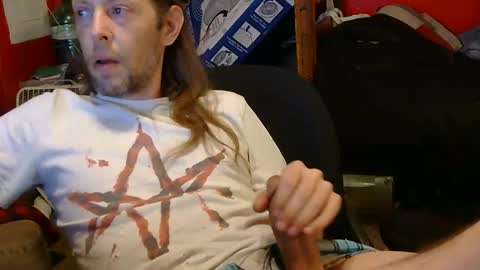 Snapshot of desolation2012 chatting on April 2026 05:11:01 AM desolation2012 online show from April 2026 05:11:01 AM