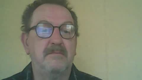 Snapshot of destelp chatting on May 2026 12:54:01 PM destelp online show from May 2026 12:54:01 PM