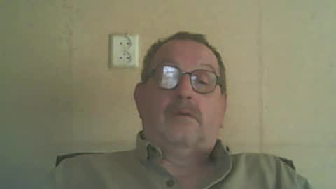 Snapshot of destelp chatting on May 2026 04:55:02 PM destelp online show from May 2026 04:55:02 PM