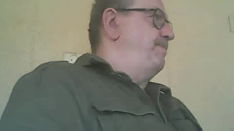 Snapshot of destelp chatting on June 2026 11:14:01 AM destelp online show from June 2026 11:14:01 AM