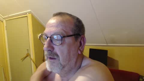 destelp online show from July 2026 04:32:01 AM
