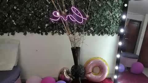 Destiny online show from September 2025 12:05:02 PM