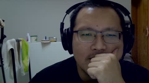 Snapshot of destroy1984 chatting on December 2024 12:55:01 PM Destroy November 1984 online show from December 2024 12:55:01 PM