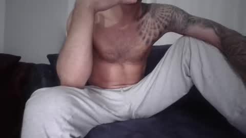 Snapshot of destrudoxxx chatting on November 2025 06:41:02 PM Destrudo online show from November 2025 06:41:02 PM