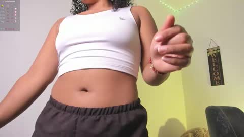 desty_y online show from September 2025 10:31:02 PM