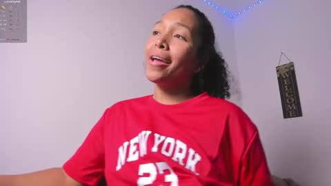 desty_y online show from October 2025 03:07:02 AM