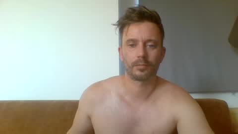 deutero1986 online show from July 2026 04:12:02 PM