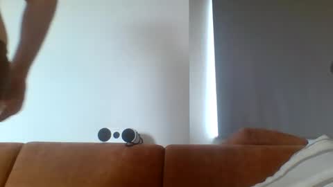 deutero1986 online show from July 2026 02:10:01 PM