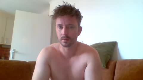 deutero1986 online show from July 2026 12:23:01 PM