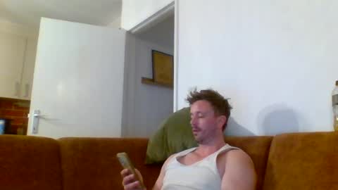 deutero1986 online show from July 2026 12:28:01 AM