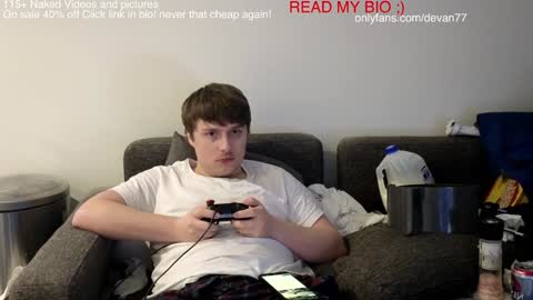 Snapshot of devantheplug chatting on December 2024 11:34:02 AM Devan online show from December 2024 11:34:02 AM