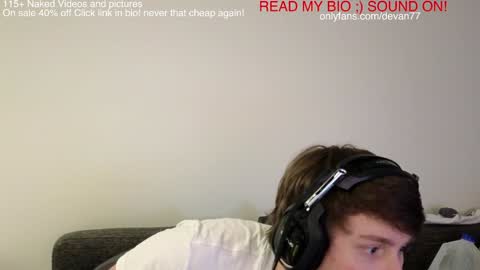 Snapshot of devantheplug chatting on December 2024 03:04:01 PM Devan online show from December 2024 03:04:01 PM