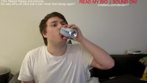 Snapshot of devantheplug chatting on December 2024 11:23:02 AM Devan online show from December 2024 11:23:02 AM