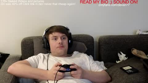 Snapshot of devantheplug chatting on December 2024 04:13:01 AM Devan online show from December 2024 04:13:01 AM