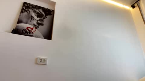 Snapshot of devil_goddess1 chatting on October 2025 06:54:01 AM Emily online show from October 2025 06:54:01 AM