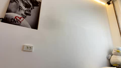 Snapshot of devil_goddess1 chatting on October 2025 08:02:02 AM Emily online show from October 2025 08:02:02 AM