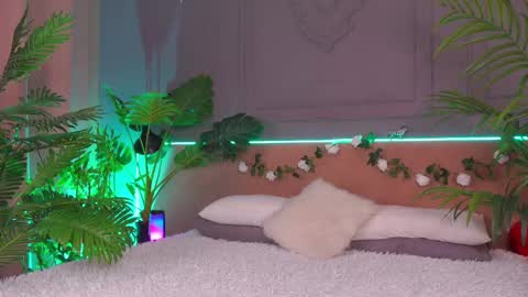 Snapshot of devilinee chatting on March 2025 07:02:01 AM devilinee online show from March 2025 07:02:01 AM