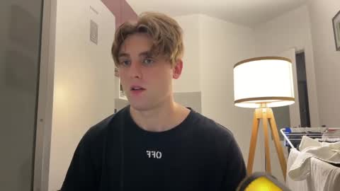 devilnut1 online show from January 2025 02:38:02 AM