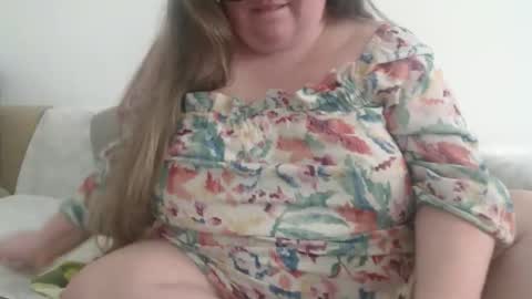 Snapshot of devilschick chatting on March 2026 01:18:01 PM DevilsChick -- OF online show from March 2026 01:18:01 PM