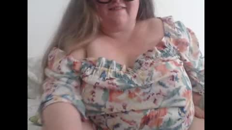 Snapshot of devilschick chatting on June 2026 12:37:01 PM DevilsChick -- OF online show from June 2026 12:37:01 PM