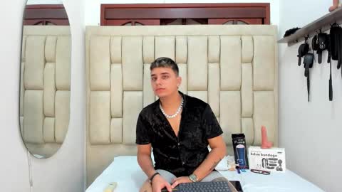 Devil online show from October 2025 02:34:01 AM