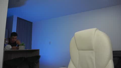 Devin Hunter online show from December 2024 05:59:01 AM