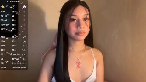 Devine Greyson online show from November 2025 01:22:02 PM