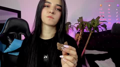 PaulaInsta  paulacastellanos 1Pvt open online show from January 2025 06:15:02 AM