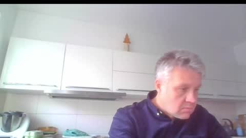 Devon online show from December 2024 12:11:02 PM