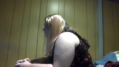 Snapshot of devykitten2018 chatting on February 2025 03:21:02 AM devykitten online show from February 2025 03:21:02 AM