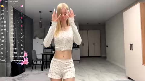 dewdropdoll online show from June 2026 07:27:02 PM