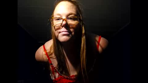 Averag3 Coupl3 online show from November 2025 06:13:01 AM