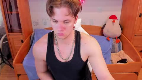 Snapshot of dexter_bennett chatting on May 2026 08:32:01 AM Dexter online show from May 2026 08:32:01 AM