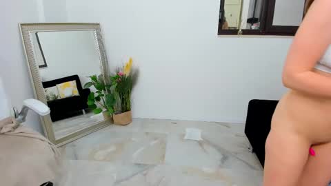 Snapshot of deya_divine chatting on March 2025 01:37:01 AM Deya online show from March 2025 01:37:01 AM