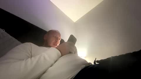 deznuts130 online show from February 2025 03:12:01 AM